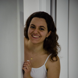 tutor a Caslino d'Erba - Linda