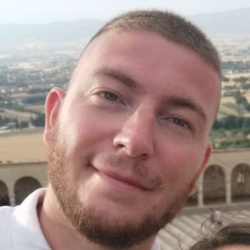 tutor a Cardano al Campo - Davide