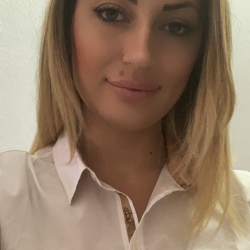 tutor a LIVORNO - ELENA SIMONA