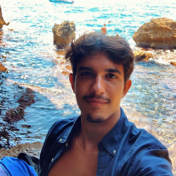 immagine del tutor Alessandro