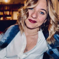 tutor a comiso - Giulia