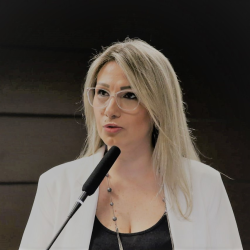 tutor a MILANO - KAREN