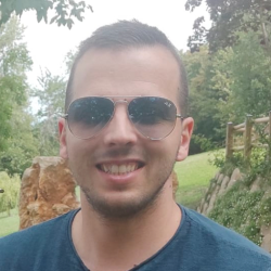 immagine del tutor Riccardo