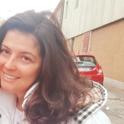 tutor a SUZZARA - Carmela