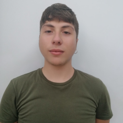 tutor a GIUGLIANO IN CAMPANIA - Pasquale