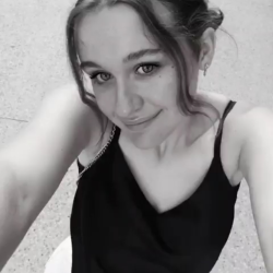 tutor a Napoli - Kathrina Gloria Maria