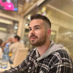 tutor a Capannori - James