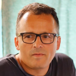 tutor a Elmas - Massimo