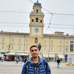 tutor a Parma - Helmi