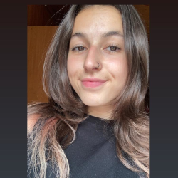 tutor a Roverè Veronese - Mara Nicoleta