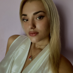 tutor a Alvignano - Ludovica