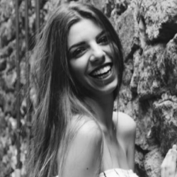 tutor a Viterbo/ Roma - Laura