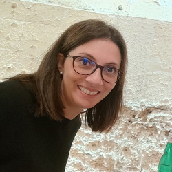 tutor a Magenta - ROSSELLA