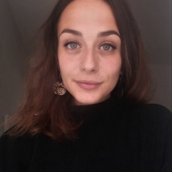 tutor a Rovereto - Angela