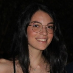 tutor a Acireale - Laura