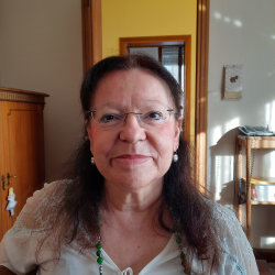 tutor a Seveso - Maria  Teresa