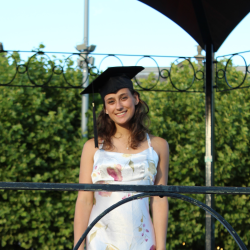 tutor a roma - Iara