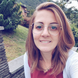 tutor a Omegna - Sara