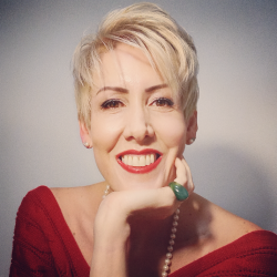 tutor a Rimini - Raquel Cirano
