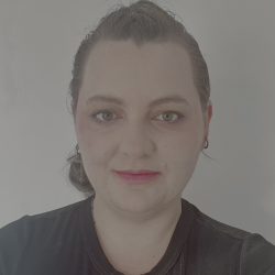 tutor a Luni - Abby