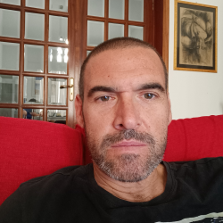 tutor a LECCE - ROBERTO