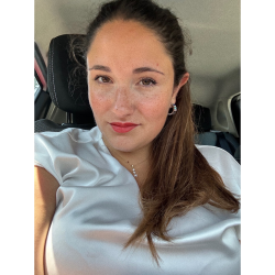 tutor a Avellino - Linda