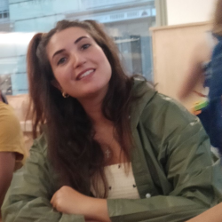 tutor a GIUGLIANO IN CAMPANIA - Enrica