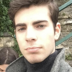 immagine del tutor Enrico