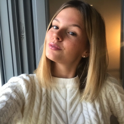 immagine del tutor Carlotta