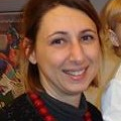 tutor a MERONE - Raffaella Lucia