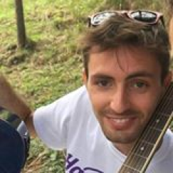 Valter S. insegnante di Aiuto compiti