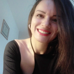 Irene M. insegnante di Aiuto compiti