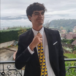 Antonino C. insegnante di Informatica