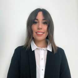 Angela C. insegnante di Contabilità e bilancio