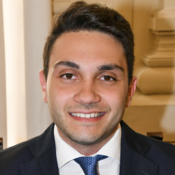 Karim T. insegnante di Aiuto compiti