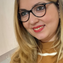 Annalisa C. insegnante di Aiuto compiti