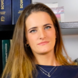 Sara Z. insegnante di Aiuto compiti