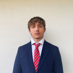 Mauro F. insegnante di Aiuto compiti