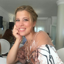 Sara C. insegnante di Aiuto compiti