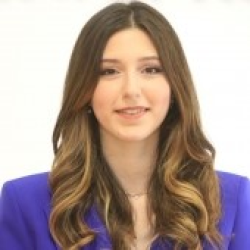 Chiara B. insegnante di Computer