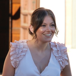 Eleonora P. insegnante di Aiuto tesi