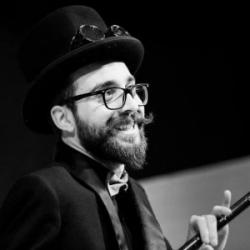 Andrea B. insegnante di Aiuto compiti