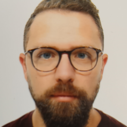 Mauro D. insegnante di Aiuto compiti