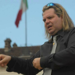 Massimo S. insegnante di Portoghese