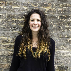 Chiara C. insegnante di Flauto traverso