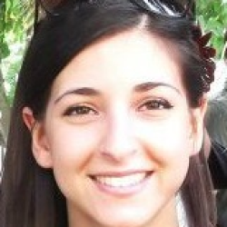 Laura F. insegnante di Aiuto compiti