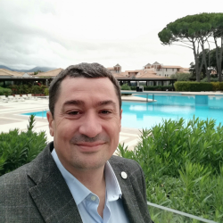 Mario R. insegnante di Analisi 1