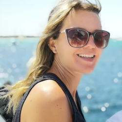 Elisa M. insegnante di Contabilità e bilancio