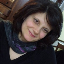 Antonella D. insegnante di Aiuto compiti