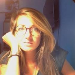Nicol C. insegnante di Aiuto compiti